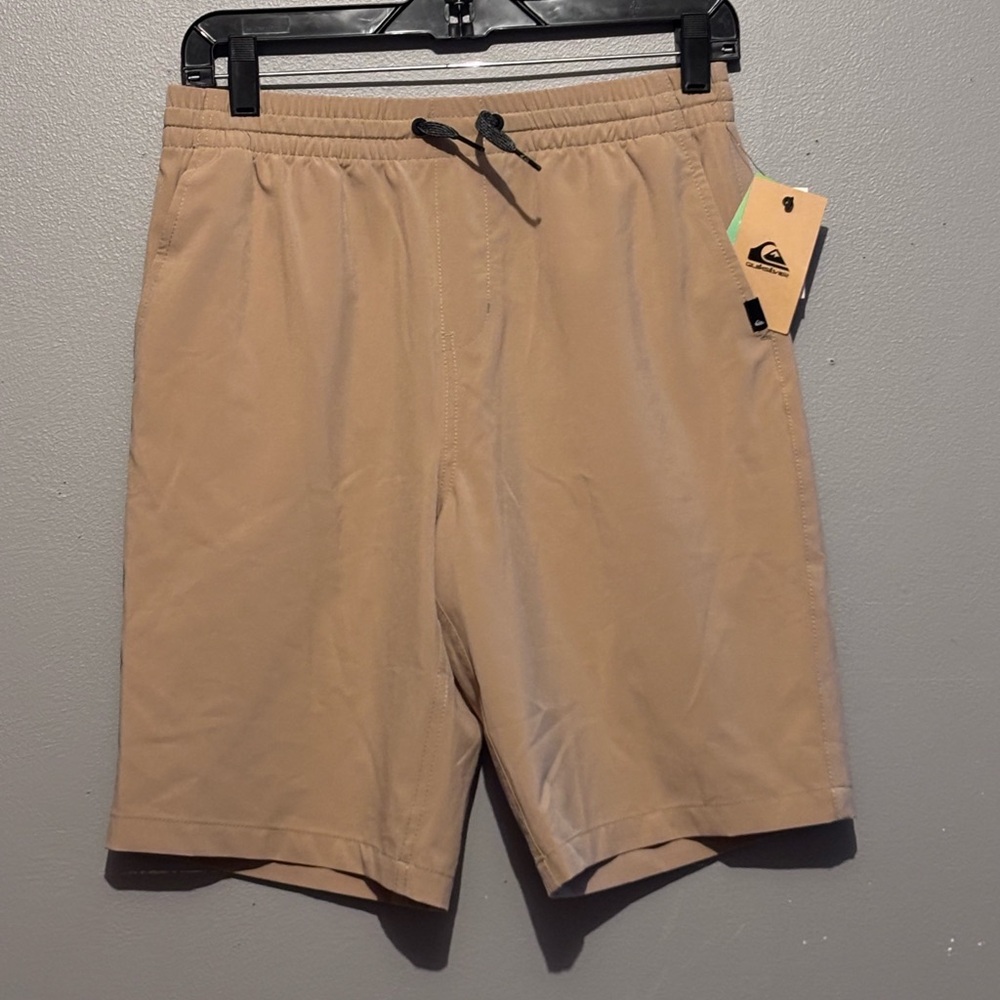 NWT Boys Quiksilver Khaki Amphibian Walkshorts - Picture 1 of 11